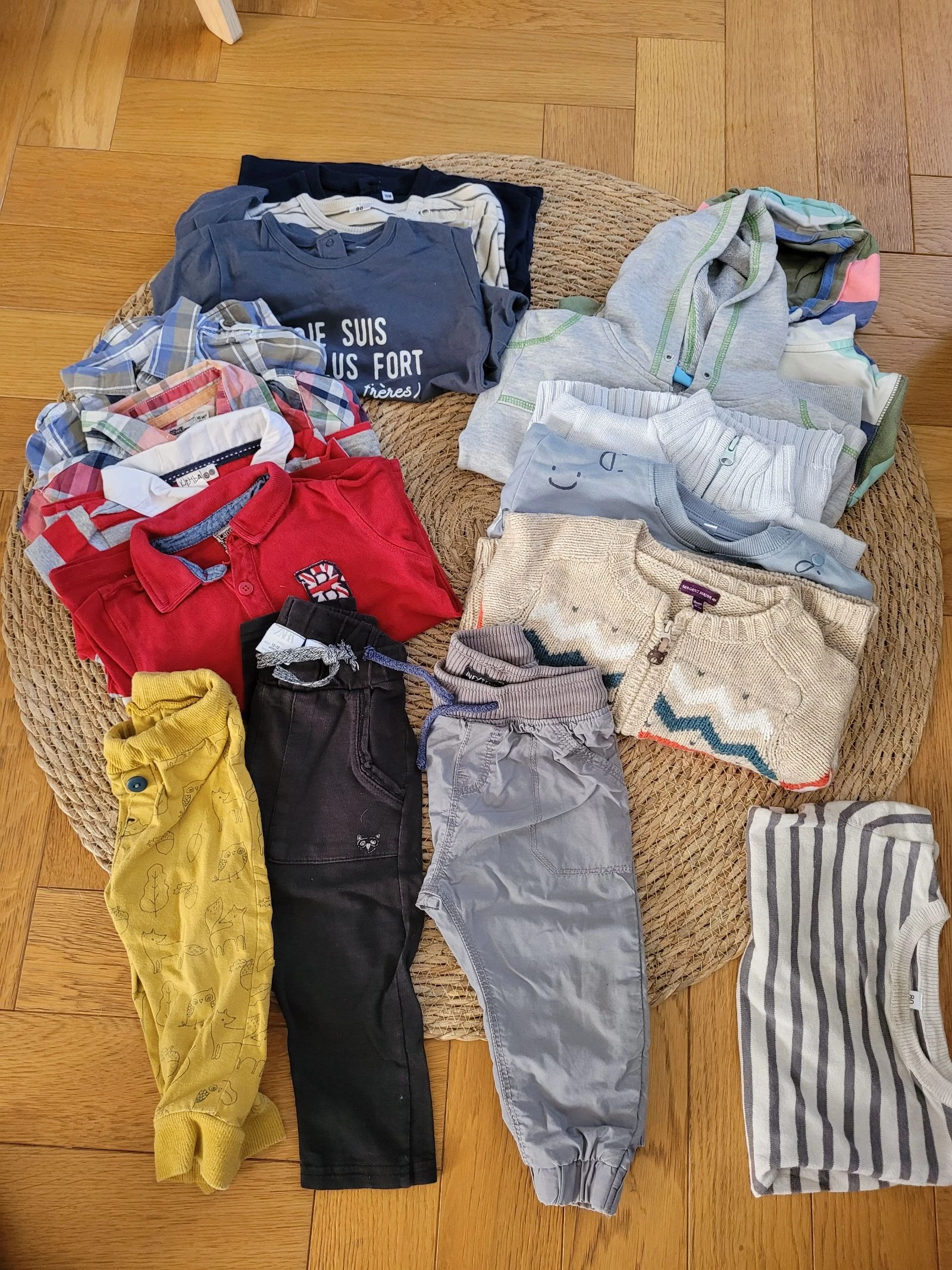 Lot de vêtements 18 mois